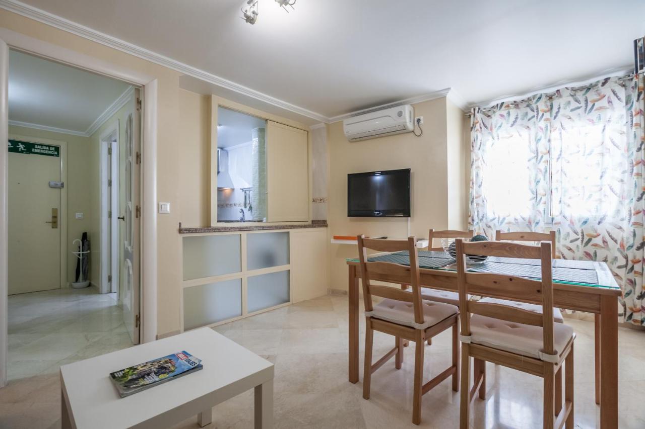Acogedor Apartamento Junto A La Plaza Del Salvador Siviglia Esterno foto